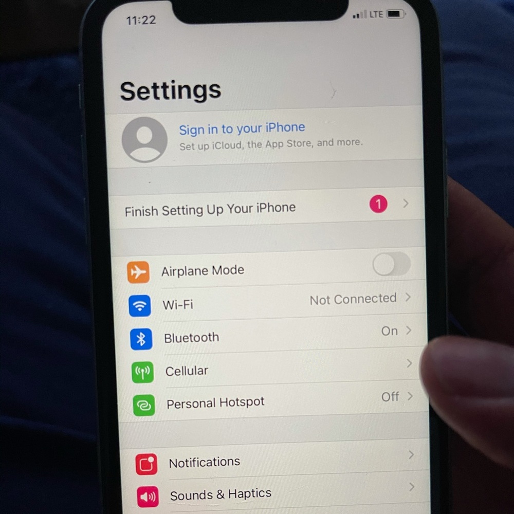 Iphone 12 green 64 gig